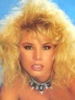 gail force actress|List of members of the AVN Hall of Fame .